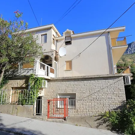 With Parking Space Dugi Rat, Omis - 15417